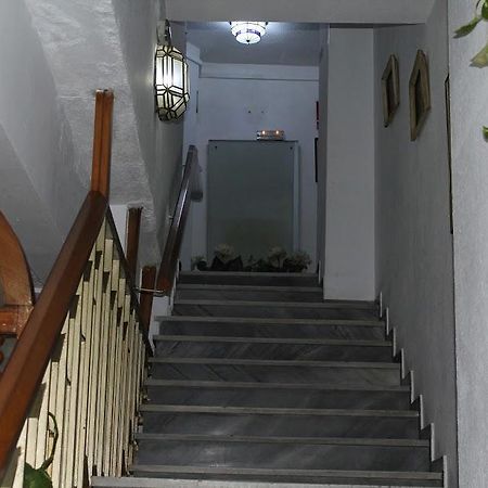 Pension Americano Almería Exterior foto